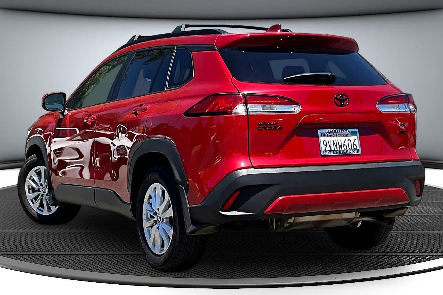 2024 Toyota Corolla Cross LE
