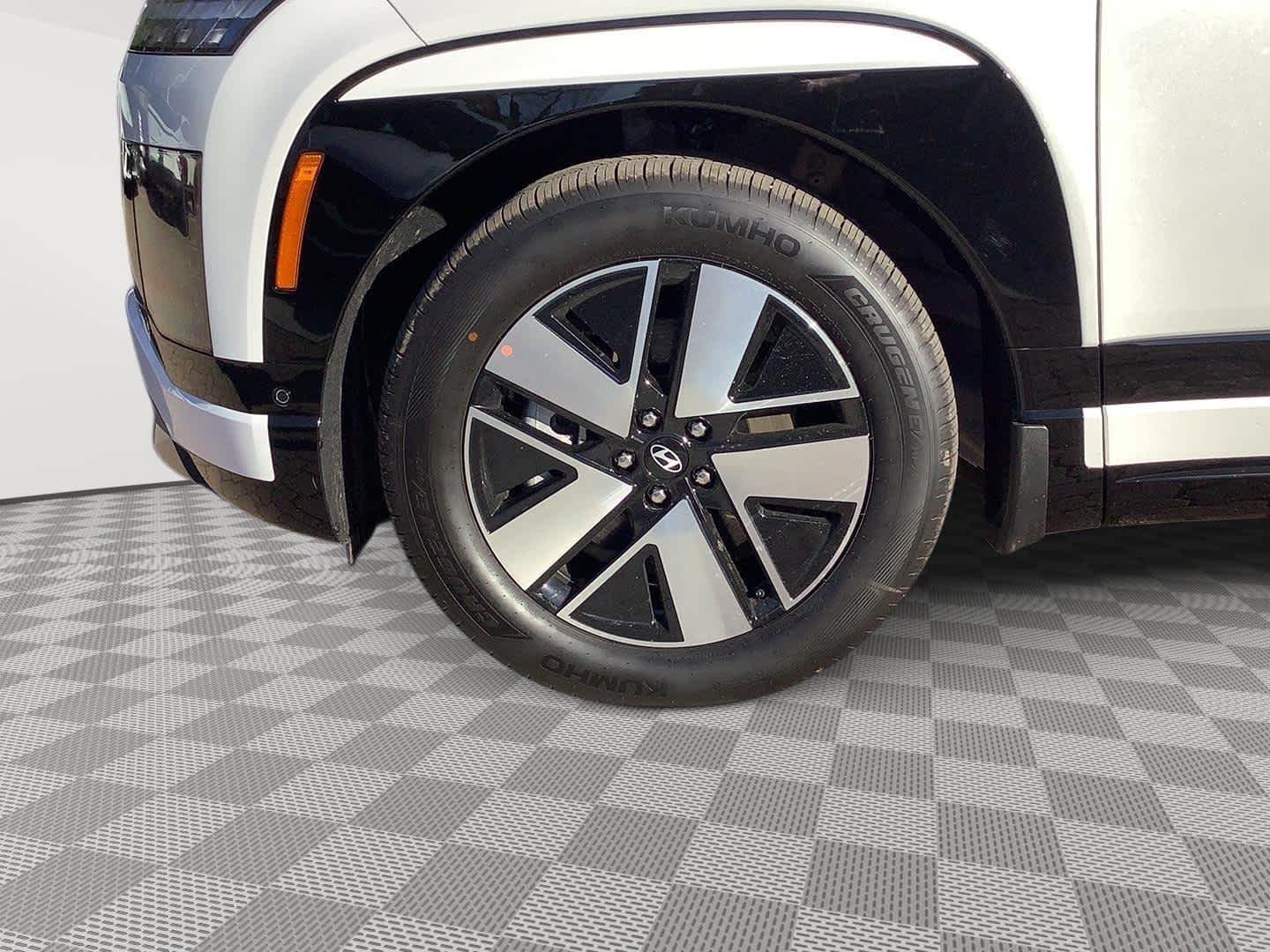 2026 Hyundai IONIQ 9 SEL