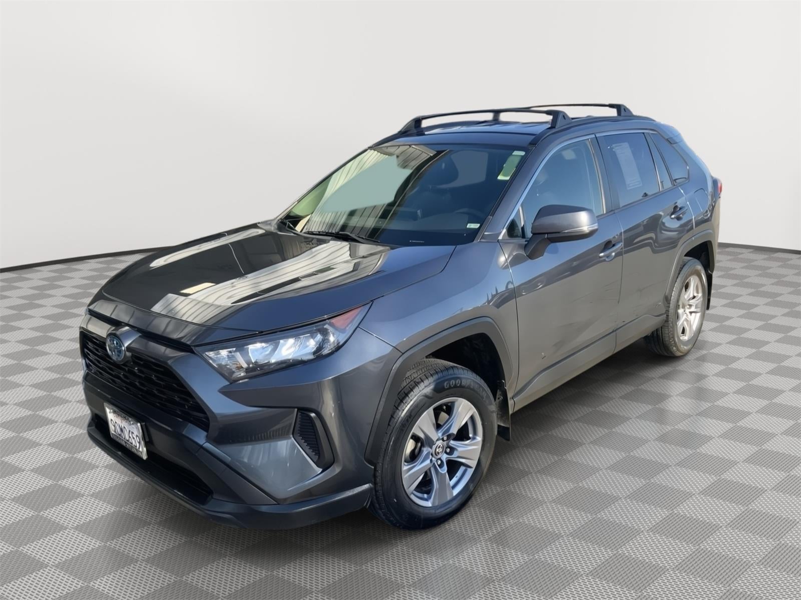 2022 Toyota RAV4 Hybrid LE