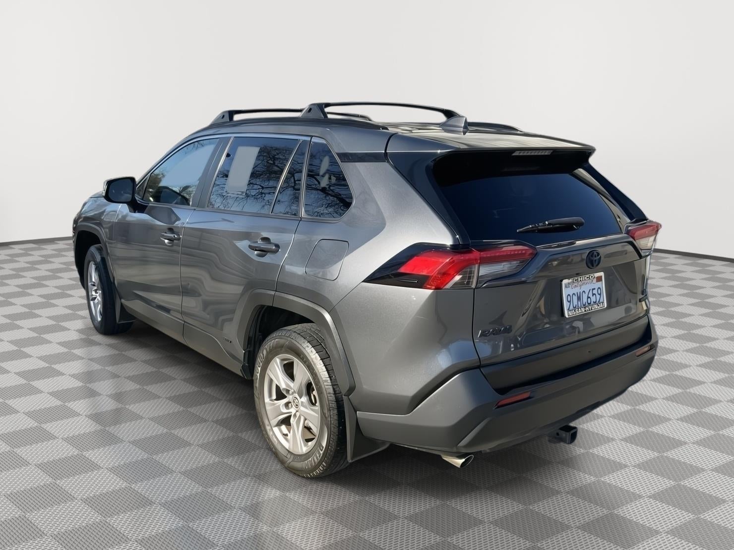 2022 Toyota RAV4 Hybrid LE
