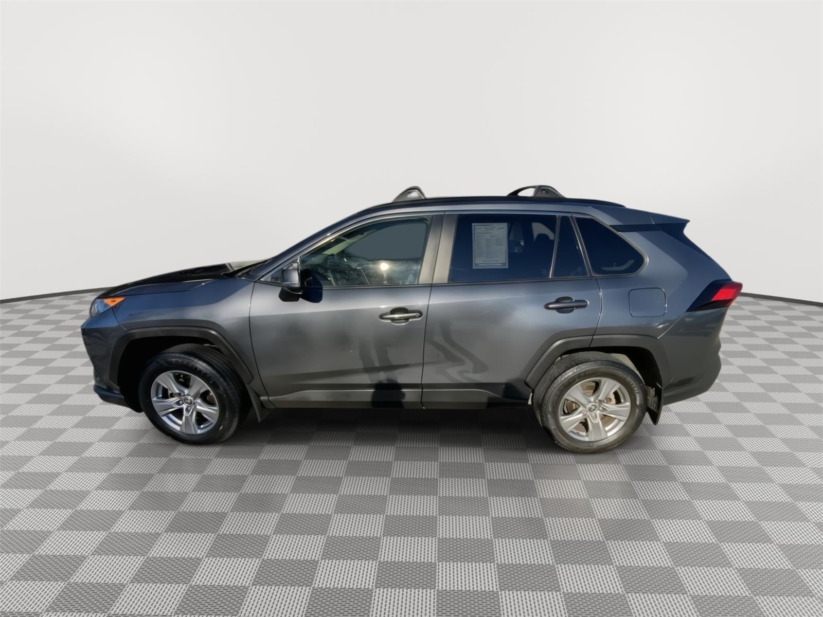 2022 Toyota RAV4 Hybrid LE