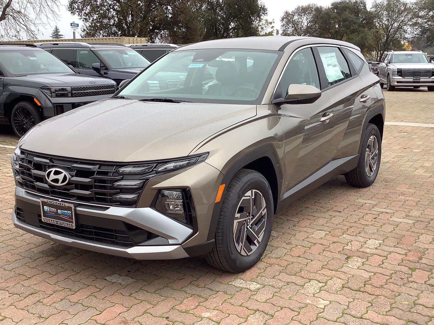 2026 Hyundai Tucson Hybrid Blue SE