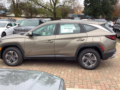 2026 Hyundai Tucson Hybrid Blue SE