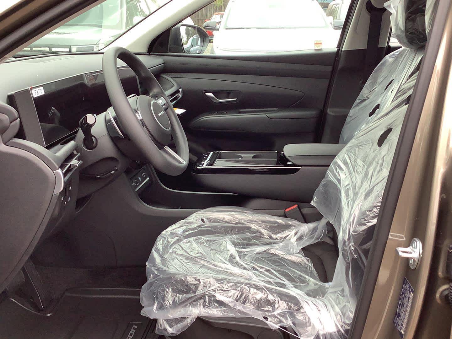 2026 Hyundai Tucson Hybrid Blue SE