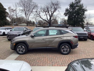 2026 Hyundai Tucson Hybrid Blue SE