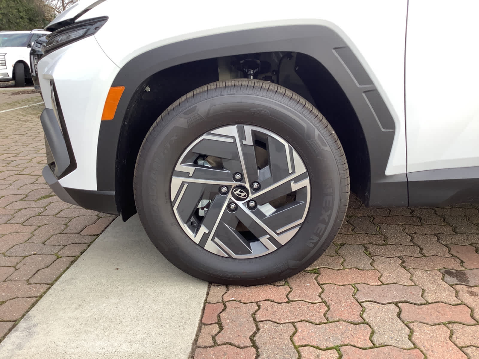 2026 Hyundai Tucson Hybrid Blue SE