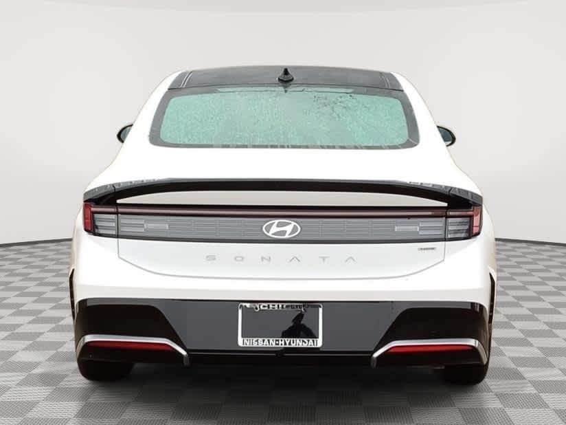 2026 Hyundai Sonata Hybrid SEL