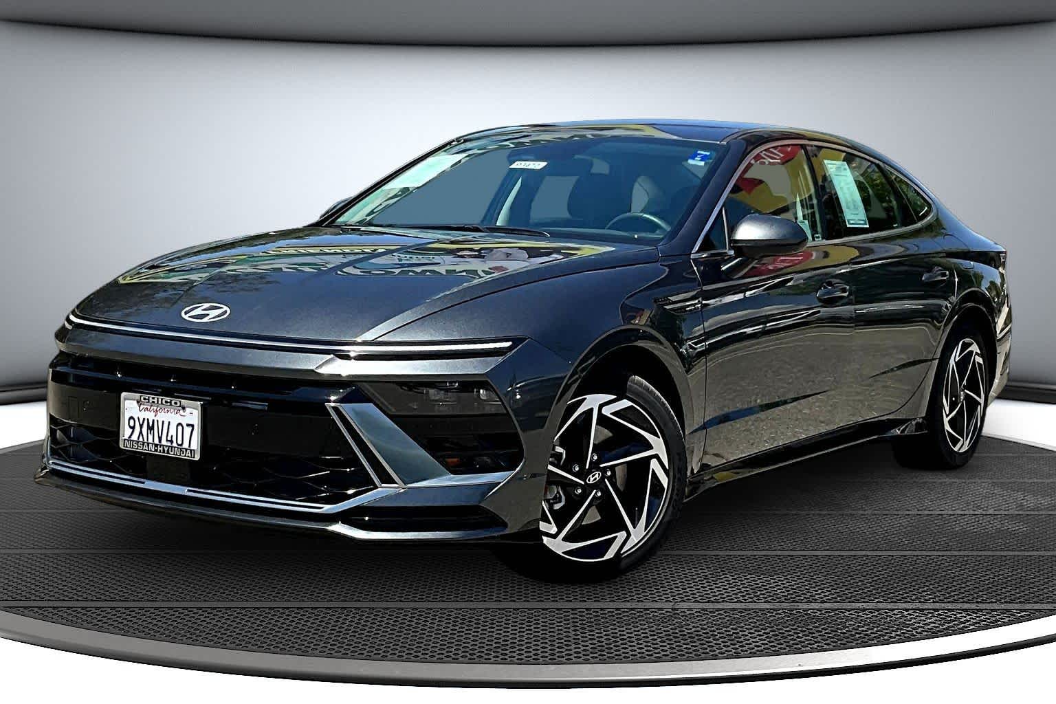 2026 Hyundai Sonata SEL AWD's photo