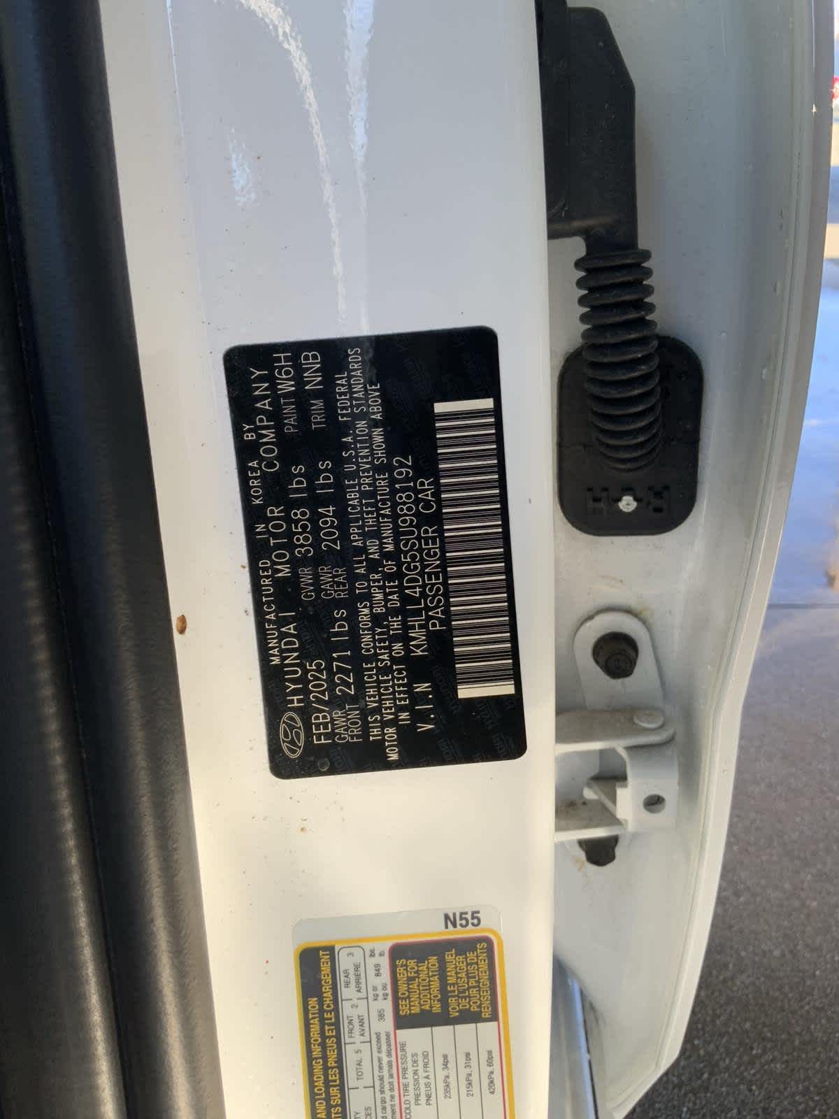 2025 Hyundai Elantra SE