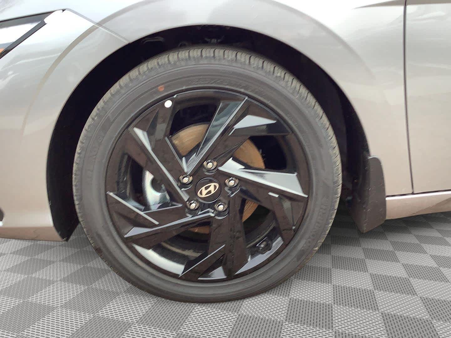 2026 Hyundai Elantra Hybrid SEL Sport