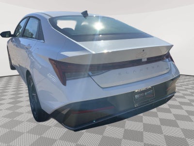 2025 Hyundai Elantra Hybrid Limited