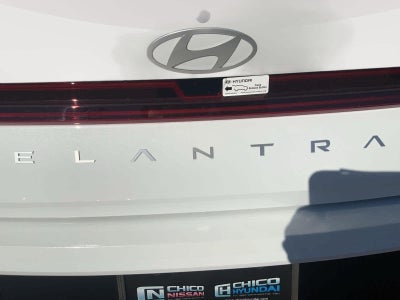 2025 Hyundai Elantra Hybrid Limited