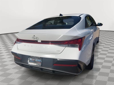 2025 Hyundai Elantra Hybrid Limited