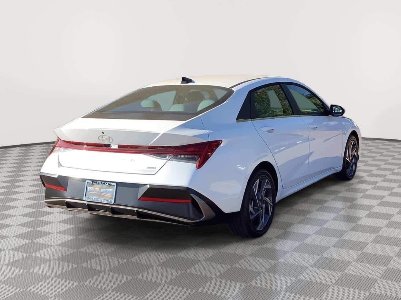 2025 Hyundai Elantra Hybrid Limited