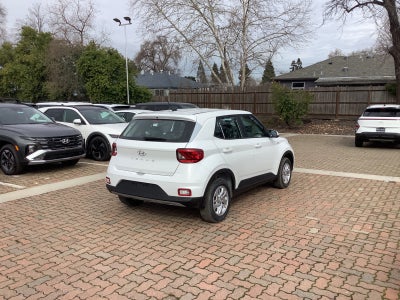 2026 Hyundai Venue SE