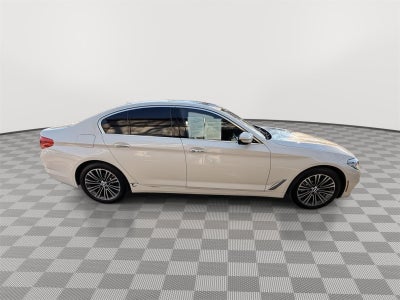 2018 BMW 5 Series 540i
