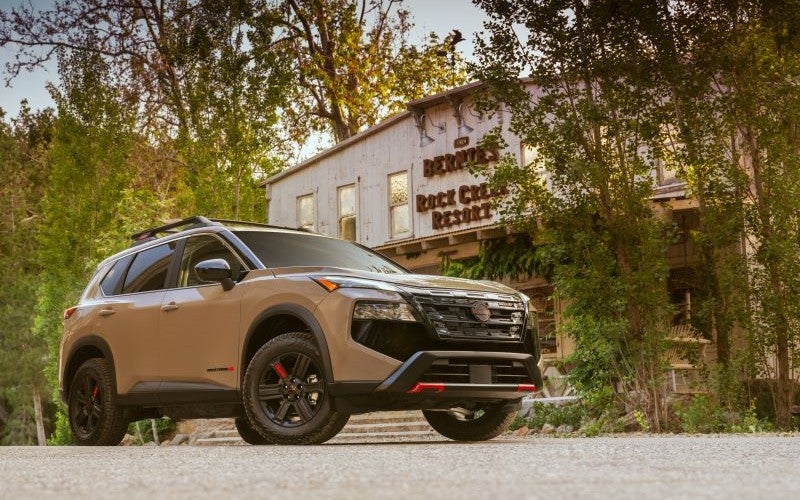 Nissan dealer near Roseville